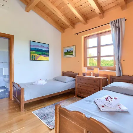 Aurelia Villa Peresiji